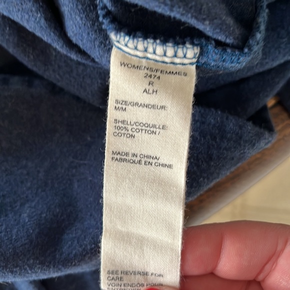 Woolrich snap closure shirt(medium) - Picture 5 of 6